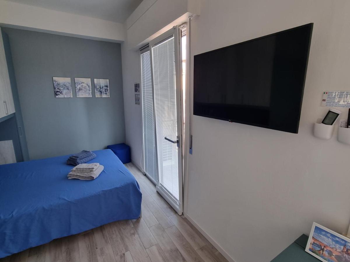 Blue House - San Massimo Apartment Verona