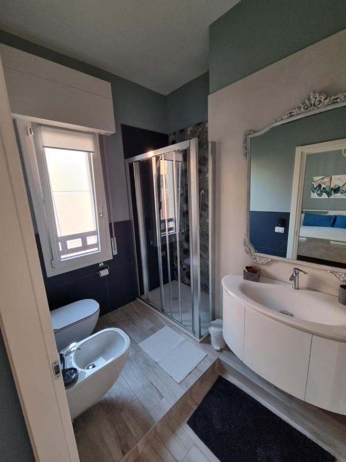 Blue House - San Massimo Apartment